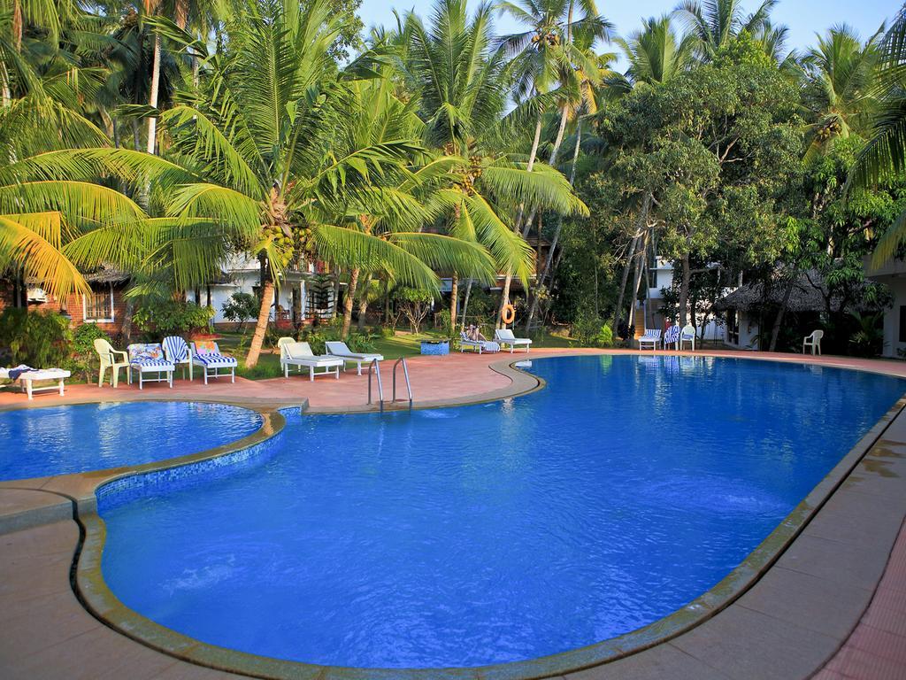 Abad Harmonia Ayurvedic Beach Resort Ковалам Экстерьер фото