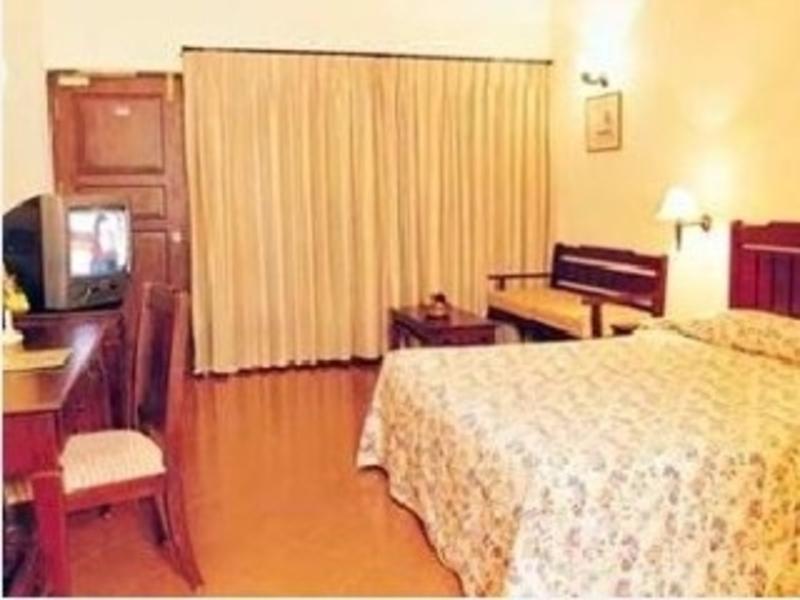 Abad Harmonia Ayurvedic Beach Resort Ковалам Экстерьер фото